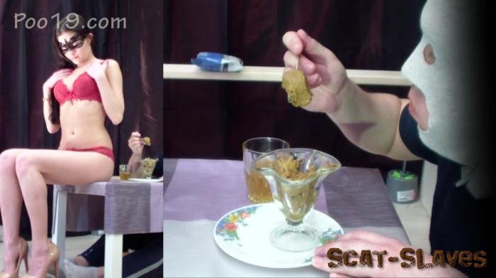 Femdom Scat: (Smelly Milana) - Very tasty dessert from Christina [FullHD 1080p] (801 MB)
