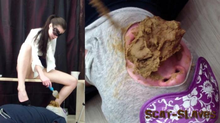 Humiliation Scat: (Smelly Milana) - Served Christina with her eyes closed [FullHD 1080p] (1.55 GB)