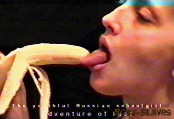 VIDEO AGE: (Shit Girl) - Moscow schoolgirl 3 [SD] (1024 MB)