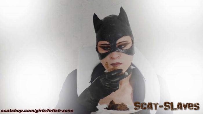 Extreme Scat: (Fetish-zone) - Catwoman smears and swallows [FullHD 1080p] (1.56 GB)