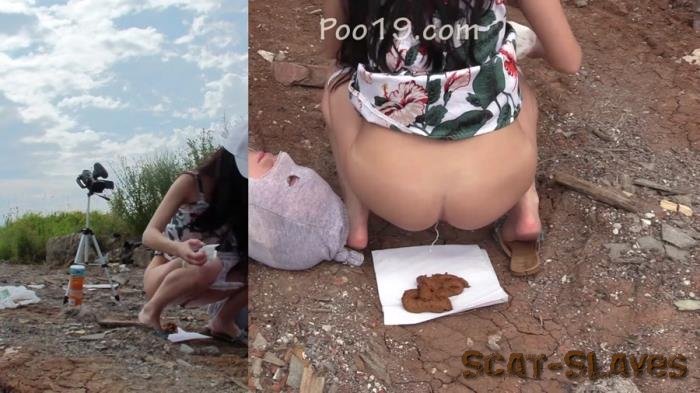 Toilet Slavery: (MilanaSmelly) - Look - now you have to eat it [FullHD 1080p] (618 MB)