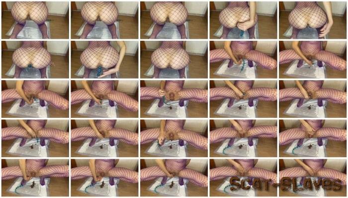 Shit In Pantyhose: (p00girl) - Getting Shit Anal Beads And Hand [FullHD 1080p] (809 MB)