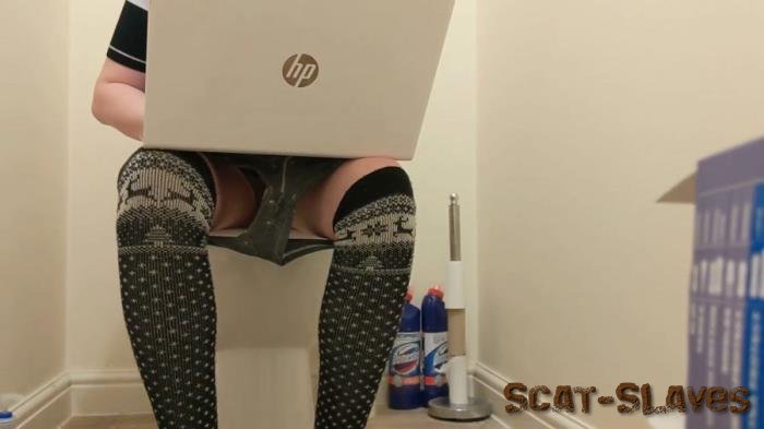 Poop Videos: (PooGirlSofia) - Shitting whilst watching shitting sex porn Videos [FullHD 1080p] (903 MB)