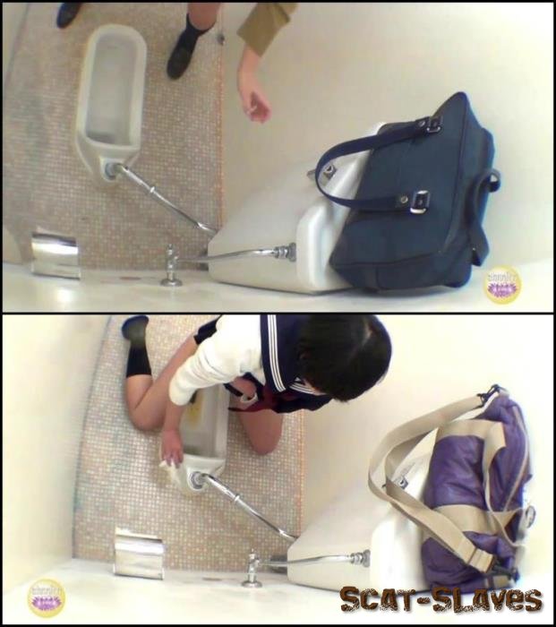 Girls doggy shitting in toilet. (スカトロ, Copro) [HD 720p] 1.23 GB