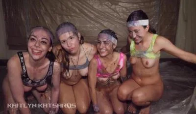 Face Punching: (Kaitlyn Katsaros, Isabel Moon, Lolly Mai, Natalie Brooks) - 3rd Scat Scene [FullHD 1080p] (2.87 GB)