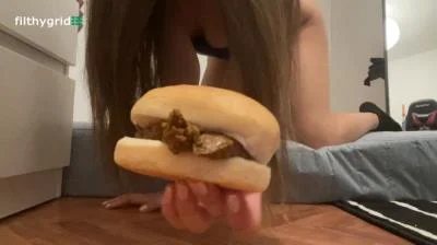 Pooping: (HarleeReed28) - Are You Ready For My Delicious Scatburgers? [FullHD 1080p] (452 MB)