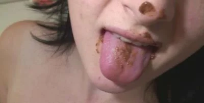 PoopVideo: (Parshina) - Homemade Shit [HD 720p] (262 MB)
