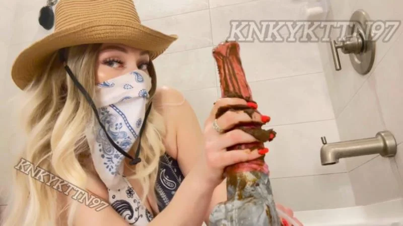 Scatting: (KnkyKttn97) - Cowgirl Goes for a Ride [FullHD 1080p] (2.41 GB)
