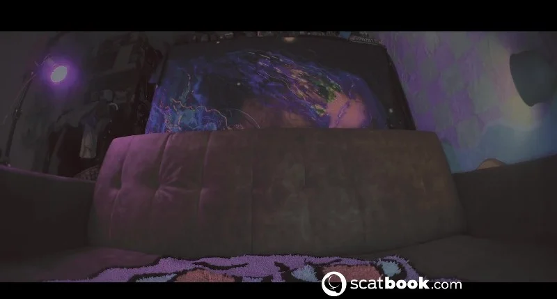 Scatbook: (SweetBettyParlour) - Sleepless, eerie nightly pleasure [FullHD 1080p] (71.9 MB)