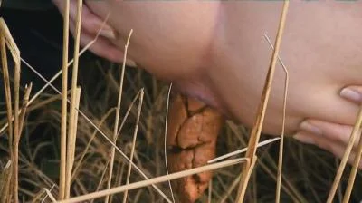 Filthygrid.com: (Mia Skye aka MiaRoxxx) - Getting Cold [HD 720p] (46.2 MB)