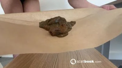 Scatbook.com: (Ella Dearest aka Efro Ella) - Stinky One [FullHD 1080p] (37.0 MB) Scat-Slaves.net