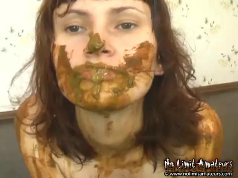 NoLimitAmateurs.com: (Mary, Barbara) - House Warming [SD] (133 MB)