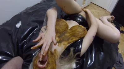 Domination Scat: (Jessica) - Huge Facial and Scat Cumshot [HD 720p] (504 MB) Scat-Slaves.net