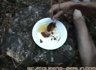 Scatqueens-Berlin.com: (Lady Missy, Lucy Delunatic, Lady Grace, Miss Flowers, Lady Katherina, Lisa Anderson) - Sushi Scat [SD] (347 MB) Scat-Slaves.net