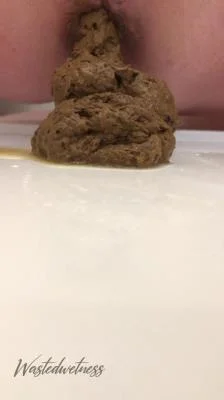 Scatshop.com: (Wastedwetness) - Chocolate Mousse Anyone [FullHD 1080p] (19.1 MB)