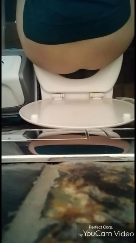 Chaturbate.com: (Liglee) - Toy Cars For My Ass [UltraHD 2K] (242 MB)