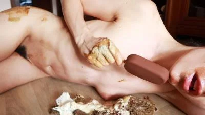 Scatting: (Sabrina Dacos) - Lick Me til. Ice Cream [FullHD 1080p] (220 MB) Scat-Slaves.net