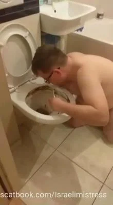 Scatbook.com: (Mistress Jardena) - Shitty bitch training [SD] (12.0 MB)