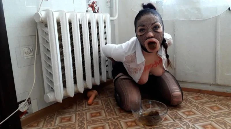 SG-Video.com: (Lina) - Scat Tied Up Extreme Swallow [FullHD 1080p] (1.41 GB)