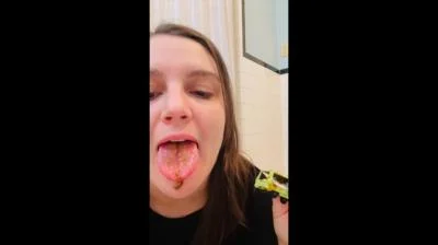 Laylaleescat.com: (Layla Lee) - Toy Cars And Shit EXPLOSION [FullHD 1080p] (1.32 GB)