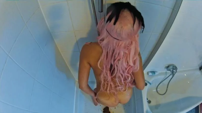 Filthygrid.com: (Mia Skye aka MiaRoxxx) - Shower Voyeur Shit [HD 720p] (31.1 MB)