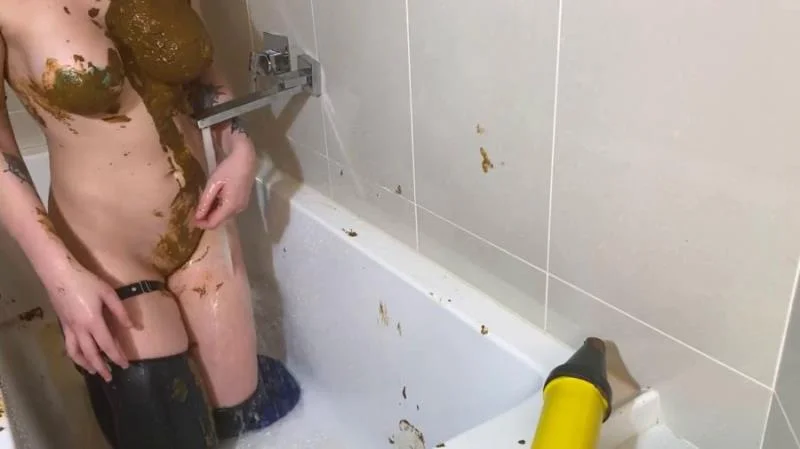 Scatbook.com: (Filthy Skye) - Shitting Girl 56 [HD 720p] (3.20 MB)