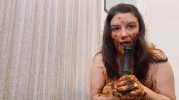 Laylaleescat.com: (Layla Lee) - Dildos Panties And Shit [FullHD 1080p] (941 MB) – Scat-Slaves poster