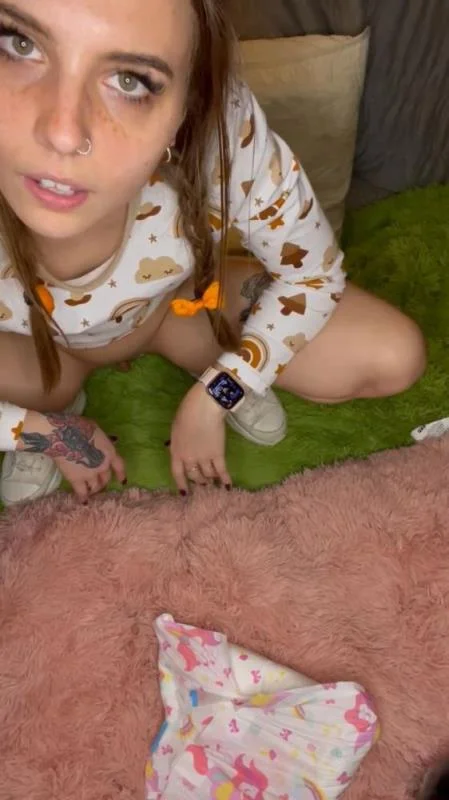 Scatbook.com: (Princess Starry) - Crapped n Came In This Thick Diaper [UltraHD 2K] (127 MB)