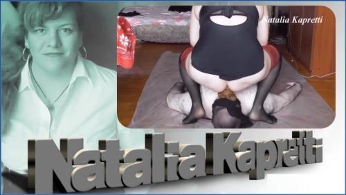 Natalia Kapretti 2022: Scat, Femdom und Lezdom Bad in HD 720p