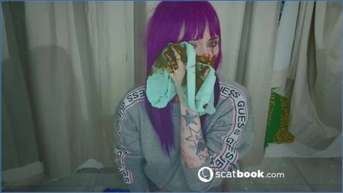 Genießen Sie Sweet Bettys Anal- und Kaviarexperience in einem 7-minütigen FullHD 1080p Video aus Russland. – Scat-Slaves poster