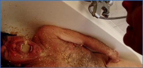 Download Lady Amy, Lady Atropa - Pissen und Kacken, HD 720p Scat-Slaves.net