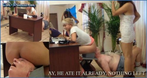 Ver otro día en la oficina Parte 12 Nicole HD 720p - Escenas de Smothering y Smoking