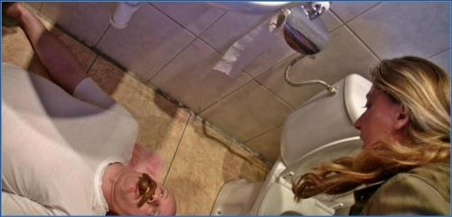 Lady Amy, Lady Atropa - Bizarre Fetisch Urlaubsszene in HD 720p ansehen – Scat-Slaves poster