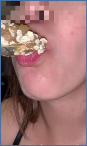 Dietinha com aveia em flocos ❤️ com Casal Fist - Assista cenas incríveis no Scatbook – Scat-Slaves poster