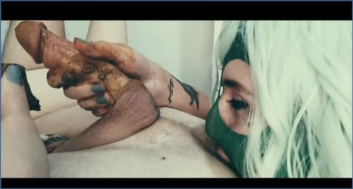 SchmutzigeBetty - KloPutzen und Sauerei FullHD 1080p – Scat-Slaves poster