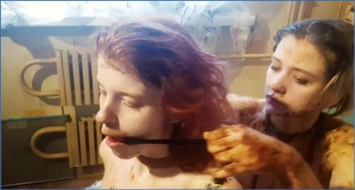 Amateur Scat und Erbrechen mit Jelena, Tatjana und neuer Girl Katinka in FullHD 1080p – Scat-Slaves poster