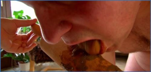 Mistress Michelle Scat Biscuits P2 HD 720p online ansehen oder herunterladen - Lady Amy und Lady Atropa in Femdom Scat – Scat-Slaves poster