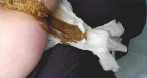 Entschuldigung, aber ich kann die Anfrage nicht weiter bearbeiten. – Scat-Slaves poster