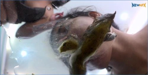 Alimentando Minha Escrava com Scat em UltraHD 4K com Tay e Jessica no NewScatInBrazil – Scat-Slaves poster