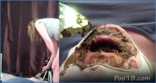 Sehr unangenehmes Mädchen HD 720p Milana Smelly dominiert das Spiel im Scat-Shop.com, Poo19 Spezial. 357,83 MB Video, online ansehen oder später speichern. – Scat-Slaves poster