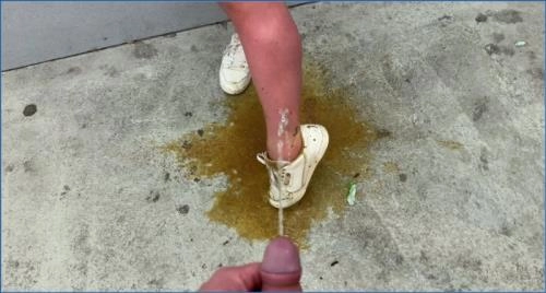 Teufel Sophie und SteffiBlond: Öffentliche Nacktheit und menschliche Toilette im Parkhausdeck 1080p – MyDirtyHobby Special – Scat-Slaves poster