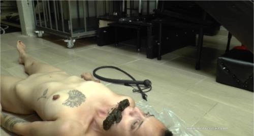 Guarda Mistress Gaia e slave Niky in azione: FullHD 1080p scat gold, streaming online o download – Scat-Slaves poster
