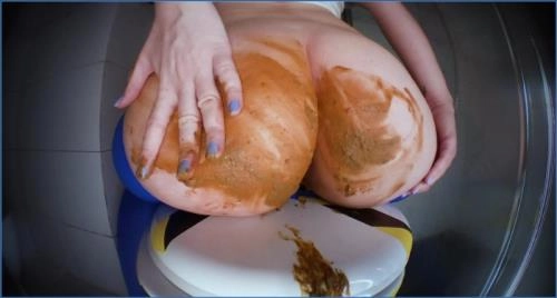 King size weiblicher Monsterkot FullHD 1080p ansehen Vintage Mistress Scat Fetisch online streamen oder herunterladen – Scat-Slaves poster