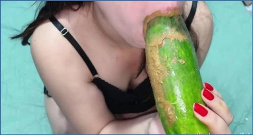 Pepino e coco: cena de scat e anal com atriz Carla em HD 720p – Scat-Slaves poster