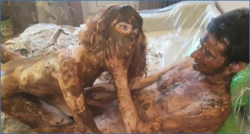 Jelena Amateur Rotschopf Scat und Pipi Teil 4 FullHD 1080p – Scat-Slaves poster