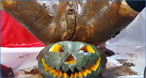 Watch Anna Coprofield in Trick Or Treat Part 2 FullHD 1080p – Period Play and Poop Videos Online – Scat-Slaves poster