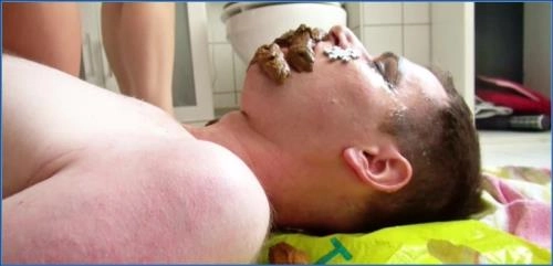 Download Lady Amy und Lady Atropa - Scat und Femdom im HD 720p Scat-Slaves.net