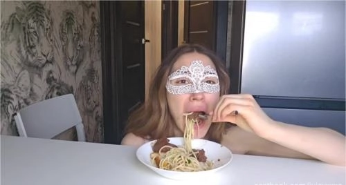 Spagetti Time FullHD 1080p with Juicy XXXO: Pissing and Big Toys Special on Scatbook – Scat-Slaves poster