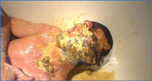 Download Drei Haufen Scheiße P3 HD 720p Lady Amy und Lady Atropa im Scatqueens-Berlin Spezial, 259.34 MB Video online anschauen oder speichern Scat-Slaves.net