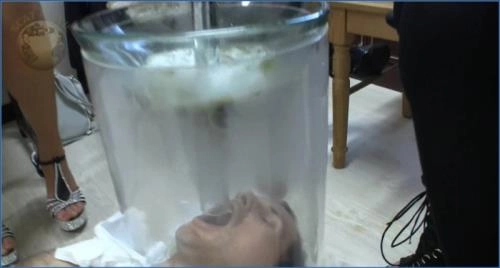 Download Sehr viel Urin und Spucke für den Sklaven – FullHD 1080p Kaviar Video mit Fetisch und Extremsport, 1.68 GB – Online ansehen oder speichern Scat-Slaves.net